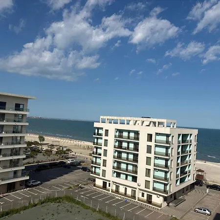 Sunrise La Mare Mamaia Nord דירה