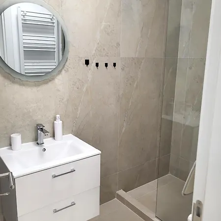 Sunrise La Mare Mamaia Nord דירה